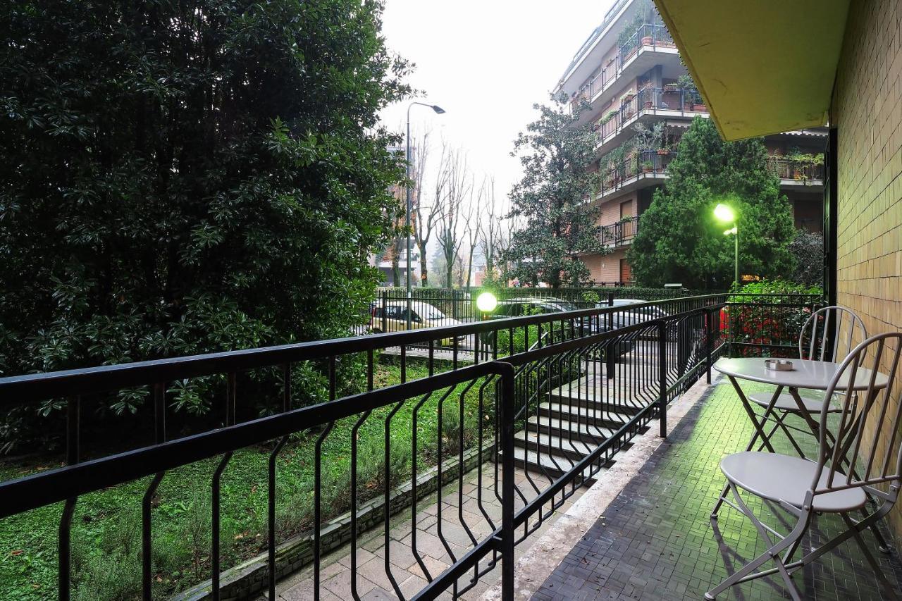 Apartament Primopiano - Fargorida Mediolan Zewnętrze zdjęcie